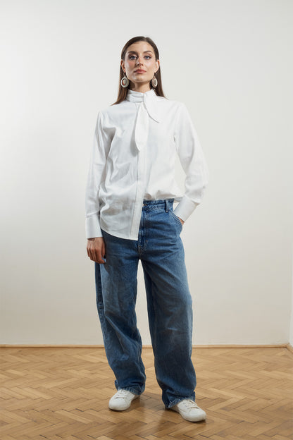 Shirt With Adjustable Collar & Belt